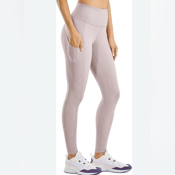 Leggings women's NWT Beige  yoga pants style Pockets Size XL Sport Waistband - Picture 1 of 14